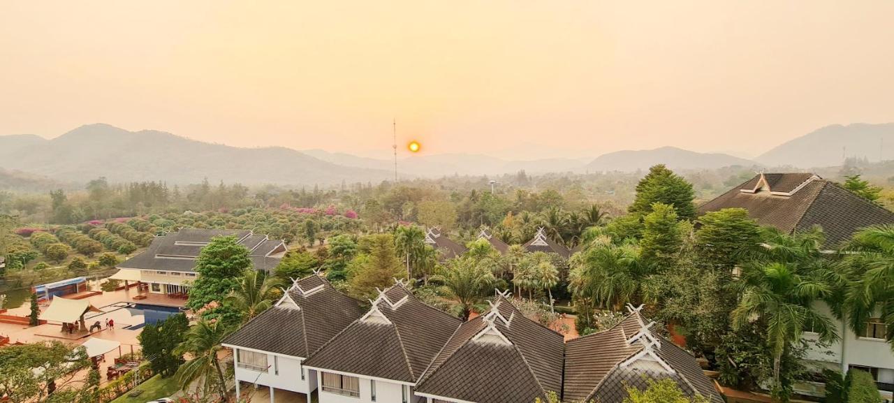 Phu Pha Phung Resort Suan Phueng Exterior photo