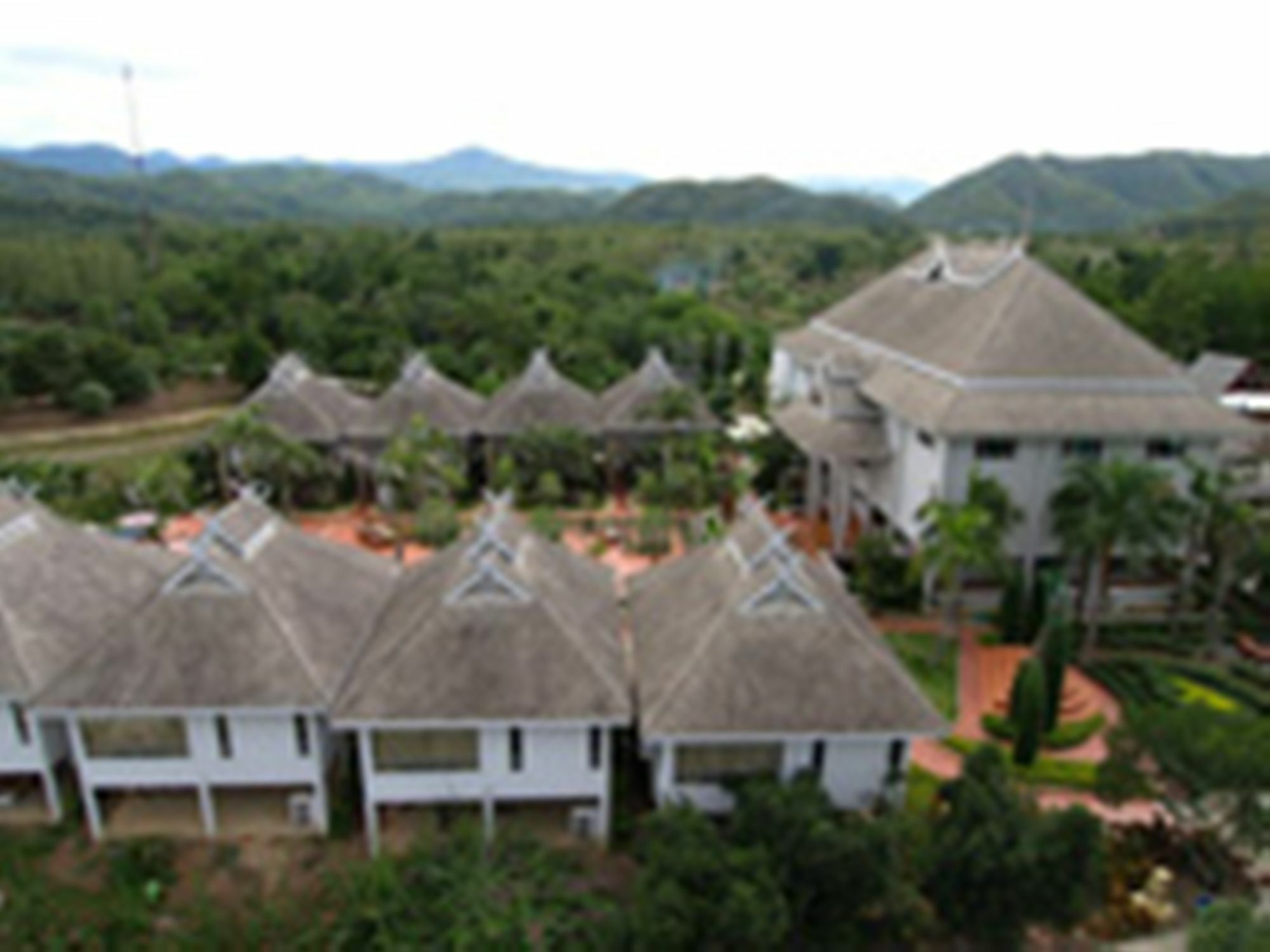 Phu Pha Phung Resort Suan Phueng Exterior photo